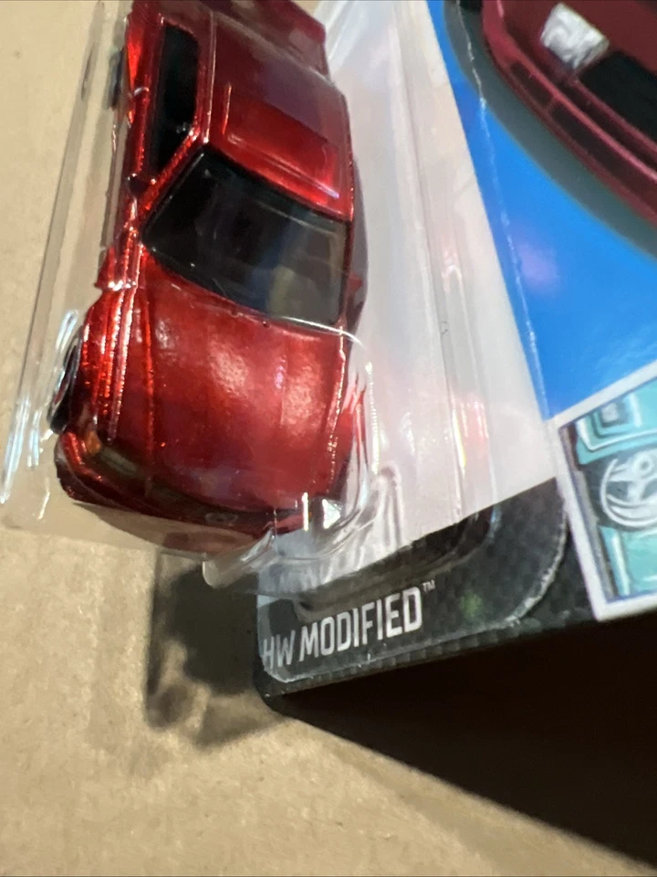 Mercedes Benz 560 SEC AMG - HW modificado Hot Wheels Super Treasure Hunt 89 Foto 3 de 4