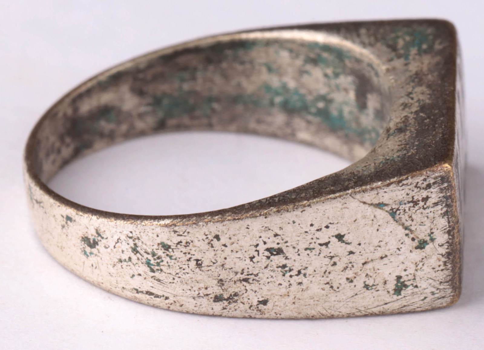 U331 Snake U-boat WW2 German ring naval submarine Pendant U-Boot Kriegsmarine