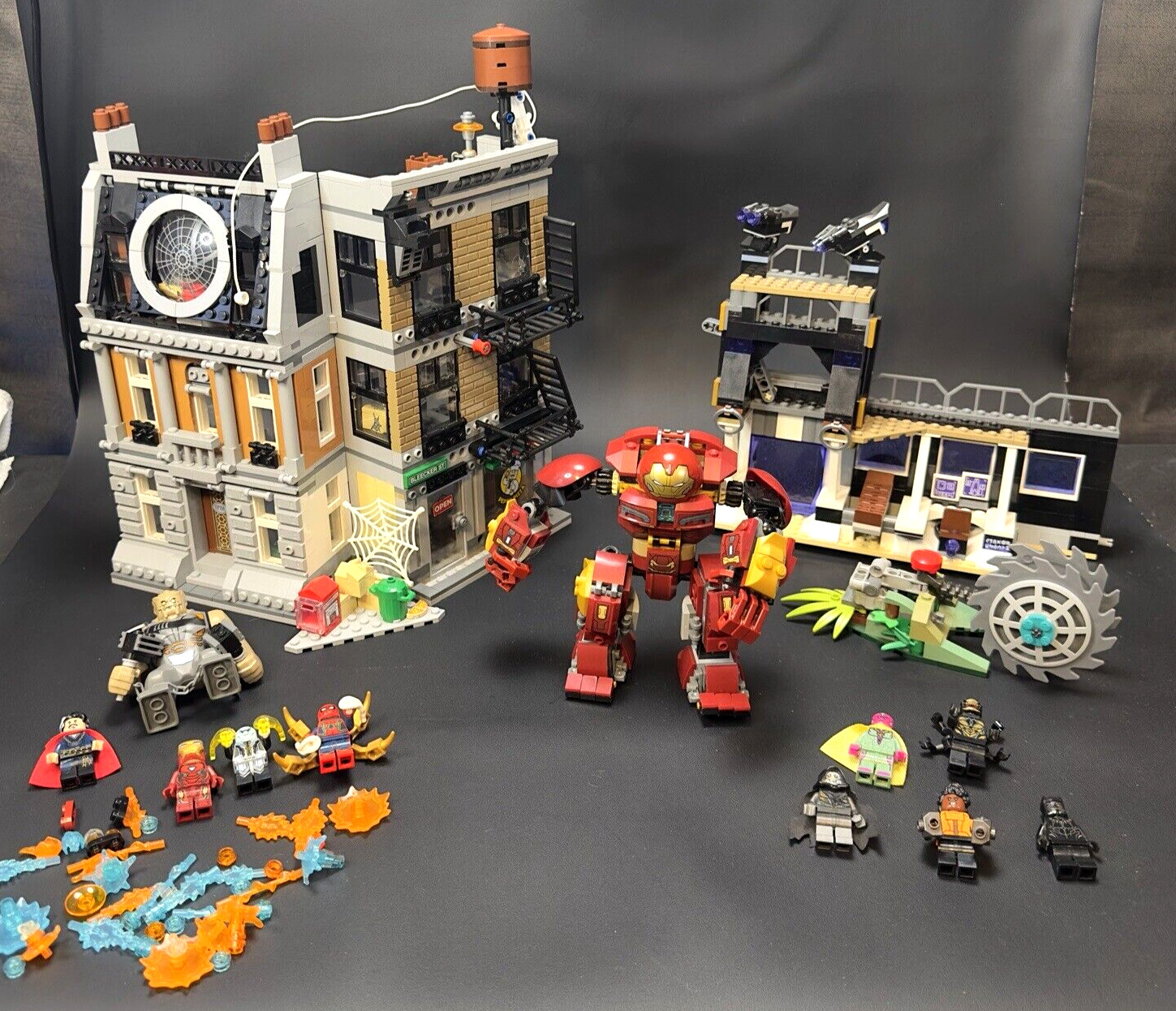 Lego Marvel Super Heroes Minifigures HUGE Lot Semi Comp Retired Sets 76108 76103