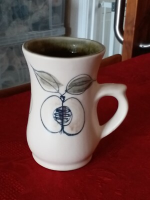 Stuart Bass Tasse Pfirsich Design Kostenloser Versand im Vereinigten Königreich