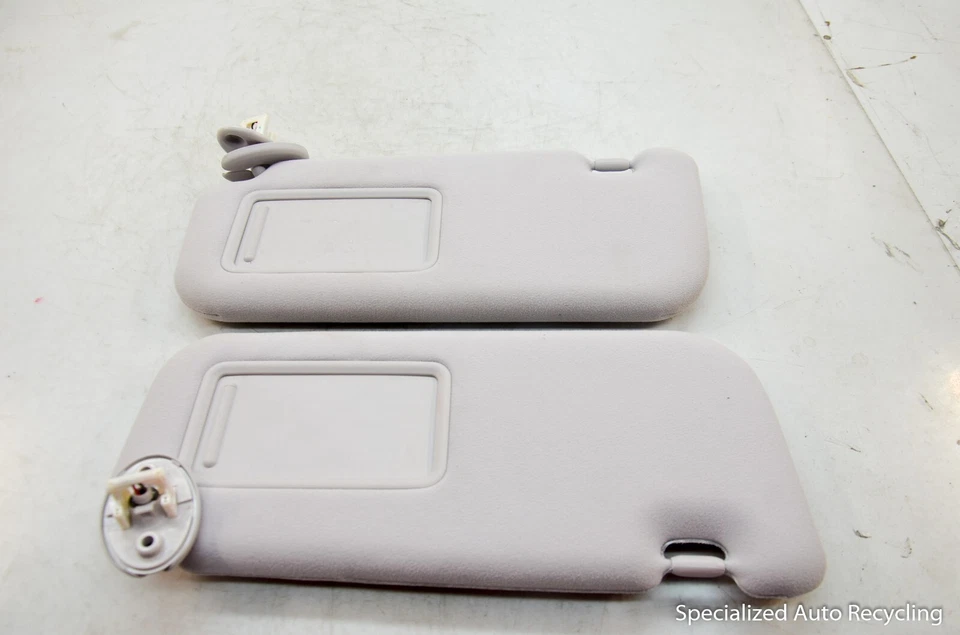 Toyota Mirai 2017 juego de parasol izquierdo y derecho Foto 4 de 4