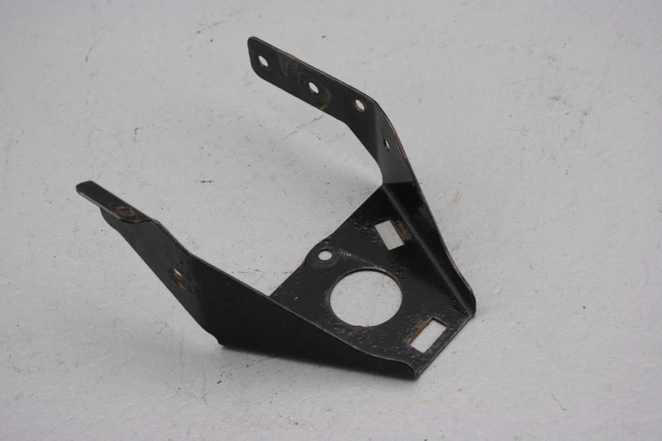 2006 Victory Vegas Ignition Switch Mount Bracket 5245658-067 - Image 4 of 4