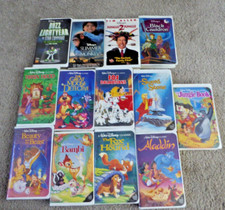 Lot of 13 Disney VHS Movies Black Diamond Black Cauldron Buzz Lightyear Aladdin
