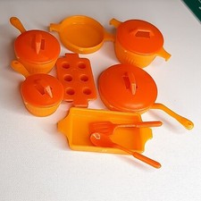 1978 Mattel 2417 ORANGE POTS PANS COOKWARE Barbie Dream Furniture House Stove