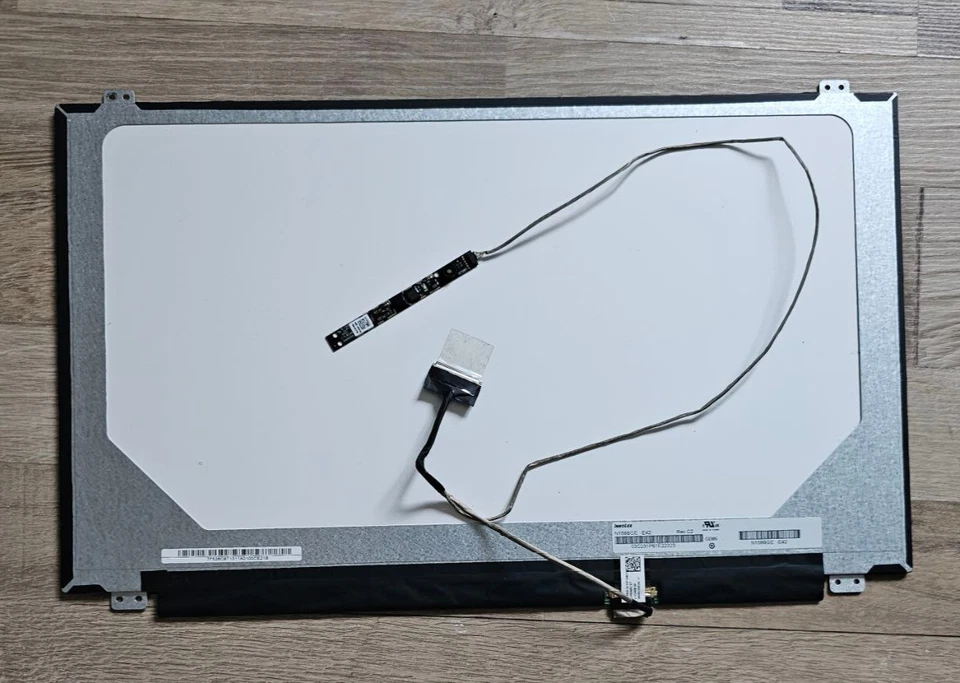 N156BGE-E42 InnoLux Display HD (1366x768) glänzend 60Hz - Bild 2 von 3