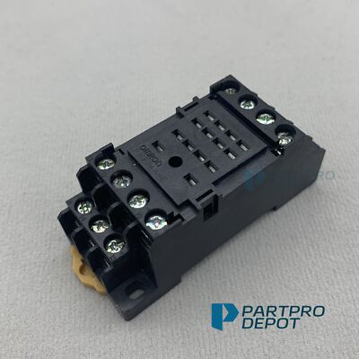 New Lot of 10pcs PYF14AE 14-pin Omron Relay Socket PYF14A-E  Original