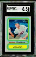 2019 Topps Heritage Rod Carew Baseball Flashbacks SGC 8.5