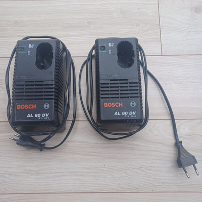 Bosch Akku-Ladegerät al 60 dv 2 Stück gebraucht voll funktionsfähig