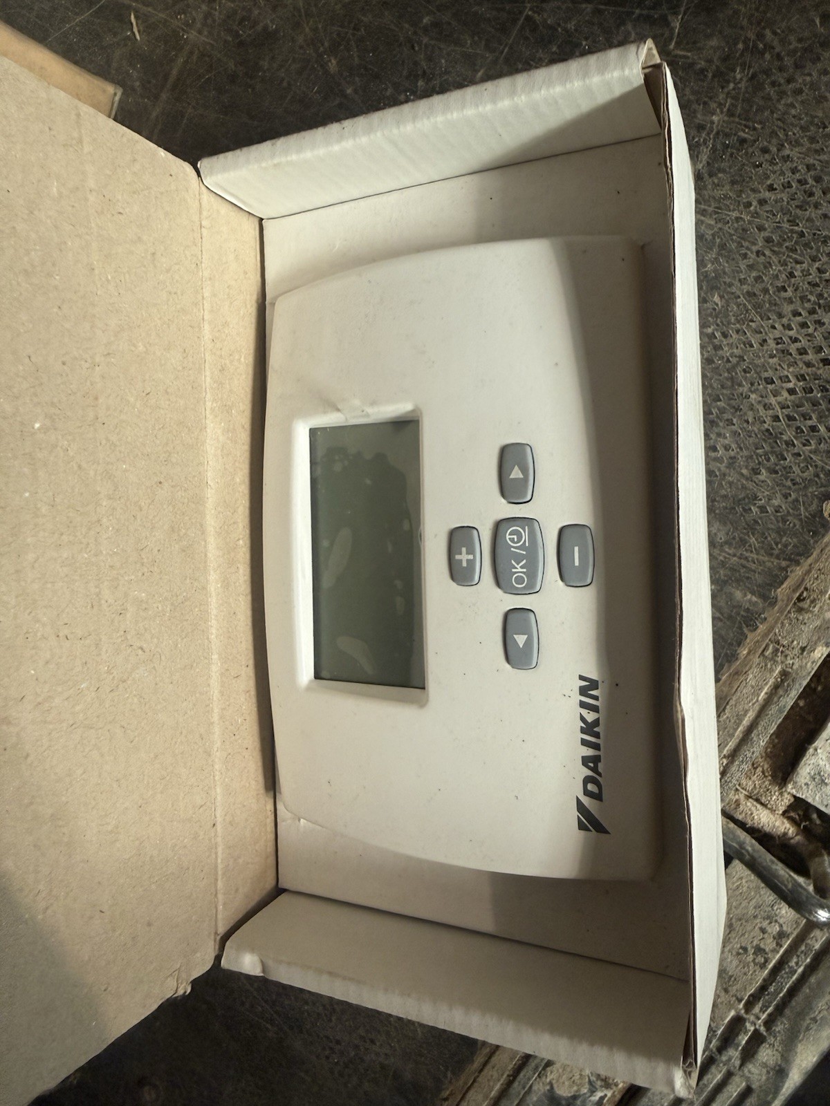 Thermostat filaire Daikin Altherma pour un salon toujours chaud