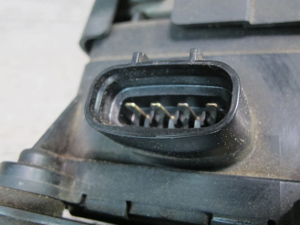 99-01 ISUZU VEHICROSS CONTROL CRUCERO ACTUADOR UNIDAD 8971386000 OEM Foto 4 de 4