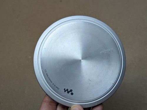 Sony D-EJ955 Sony CD Player Silver Vintage Walkman Discman - Picture 8 of 9