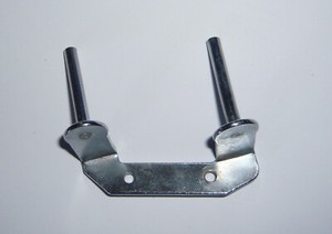 Nähmaschinen Garnrollenhalter Metall / chrom schräg 30mm Lochabstand!