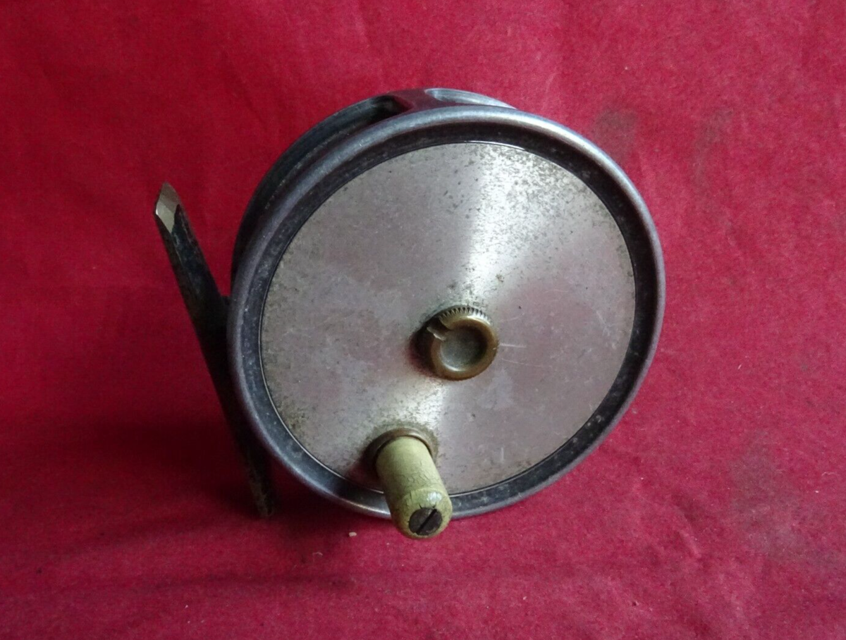 army and navy fly reel Dingley / Stores Dark blue thread holding the guides accents the matte blue blank nicely What is the origin of