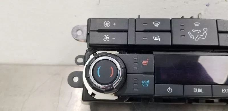 Ford F250 F350 Super Duty 2011-2012 automático control de temperatura de aire acondicionado Foto 3 de 4