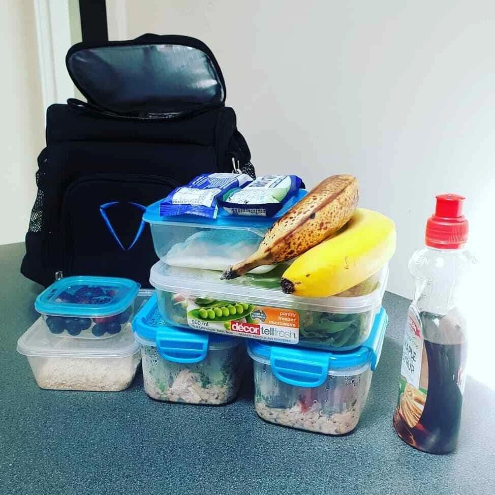 Bag with food compartment hot sale