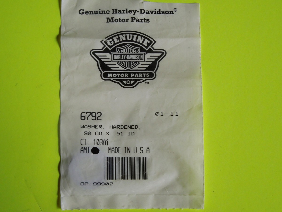 1 NOS OEM Harley Davidson 1/2