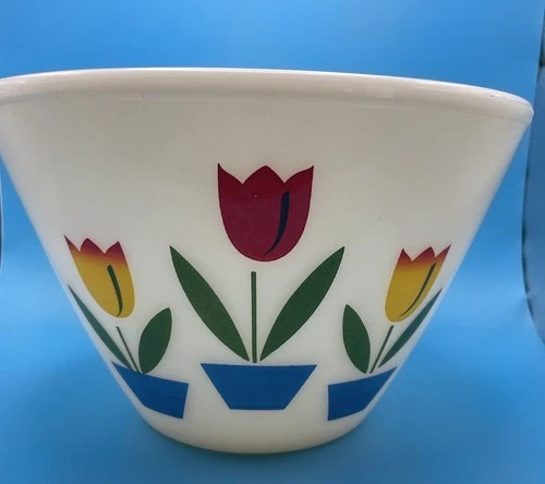 1 Vintage FIRE KING Tulips Large Nesting Mixing Bowl 9.5" Diameter X 6"Tall Nice