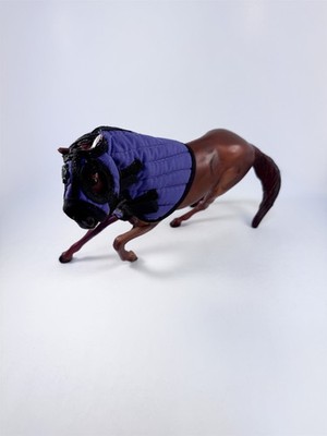 Breyer Flicka Movie Horse Model Purple Blindfold 2006 FOX Traditional Scale