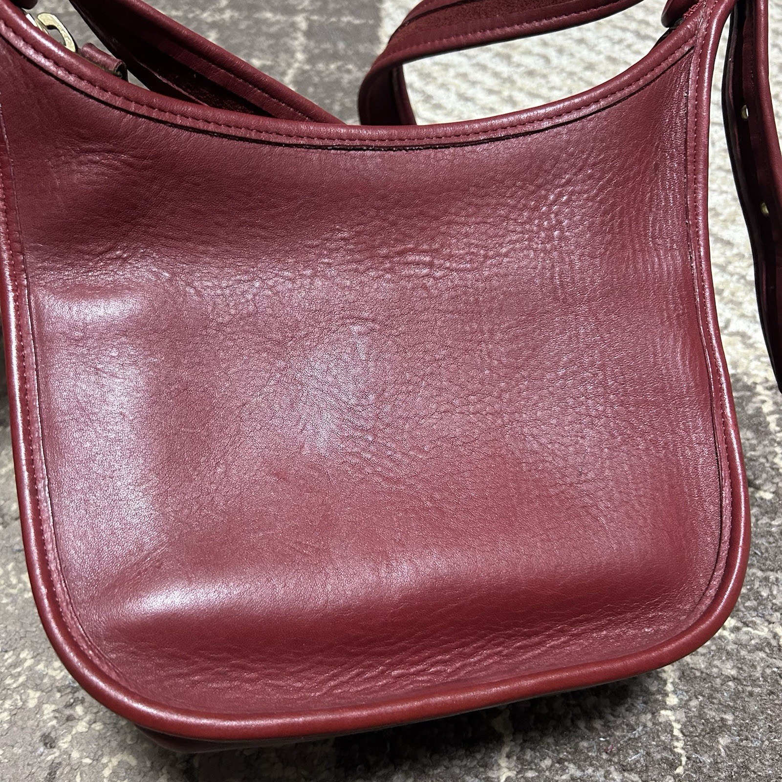 Coach vintage Janice Legacy Soho Red Leather Bucket Duffle Shoulder Bag # 9950 image 6