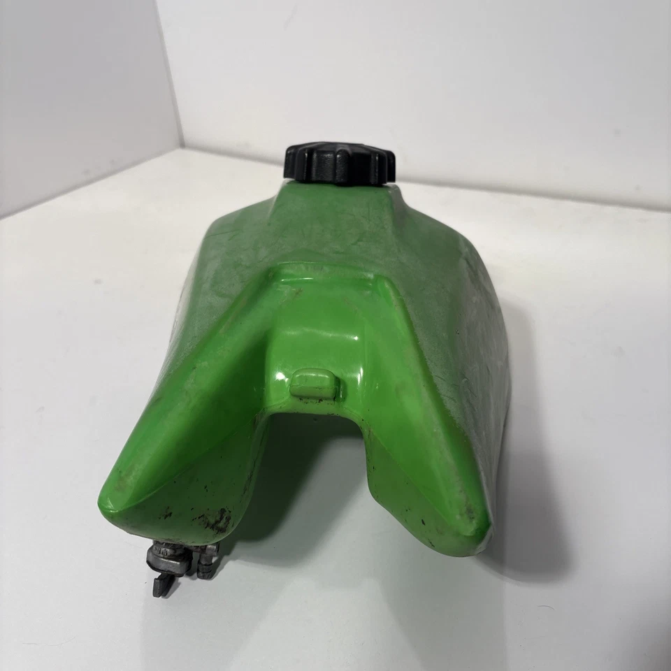 Tapón plástico pila combustible tanque gasolina Kawasaki KX60 1985-2003 OEM KX 60 Foto 3 de 4