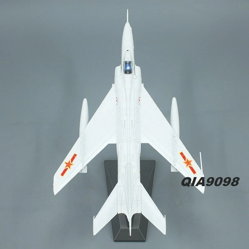 New 1/72 Scale Chinese PLA Q-5 Ground-attack Aircraft White Diecast Metal Model - Image 2 of 4