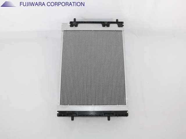 SUBARU Pleo 2010 CBA-L285F Radiator 16400B2222 [New] [PA103156160] - Image 2 of 2