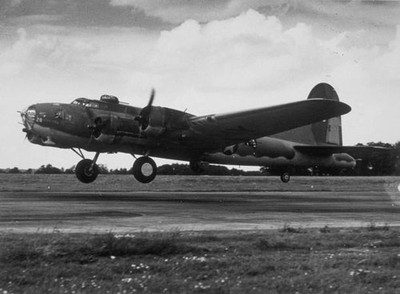 Flying Fortress' taking off on an operational flight 1942 Old Photo
