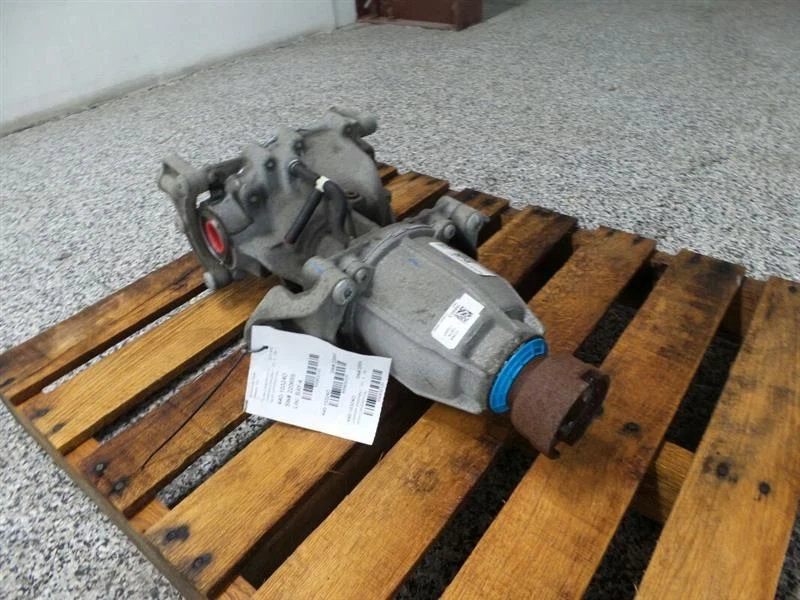 Conjunto de portador diferencial trasero Ford Fusion 2013-2016 relación 3,36 OEM  Foto 2 de 4