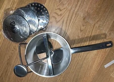 Weston Stainless Steel Food Mill 3 milling discs New No Box Mash Sieve Food 