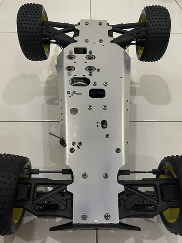 KYOSHO INFERNO DX 3290 VINTAGE BUGGY RC == USED ITEM == FOR SPARE PART ONLY - Picture 11 of 15