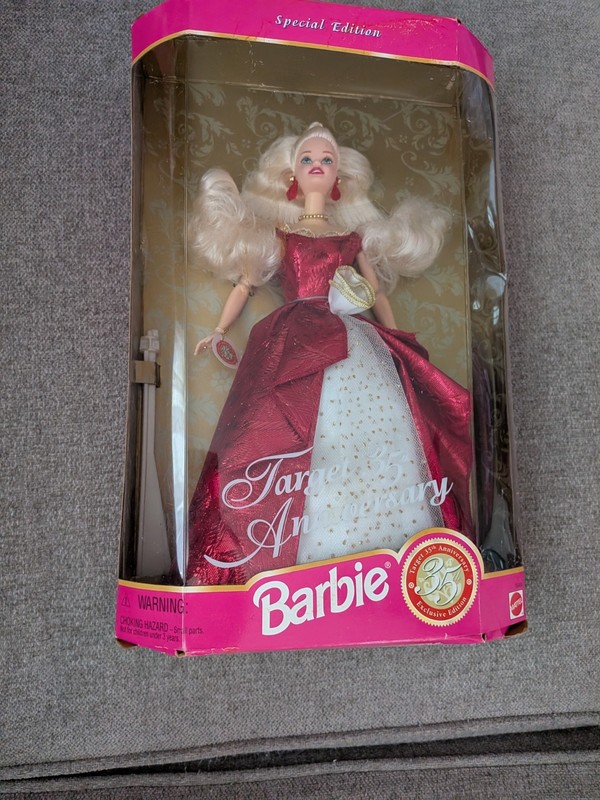 BARBIE DOLL TARGET 35TH ANNIVERSARY EXCLUSIVE EDITION MATTEL # 16485