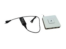Ubiquiti Networks UniFi Security Gateway USG Wired Router White Ethernet RJ-45