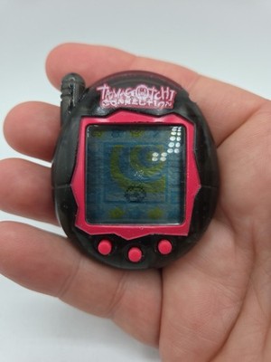 Tamagotchi Connection V3 ''Clear Black'' (2004) Tested - New Battery No Keychain