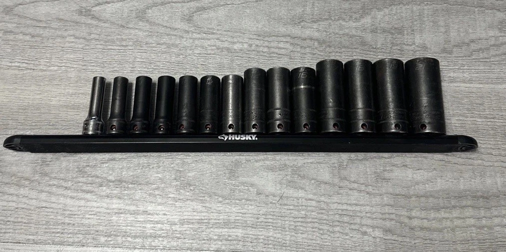 Snap-on Vehicle Sockets and Socket 3/8in. Drive 19mm Size Sets for