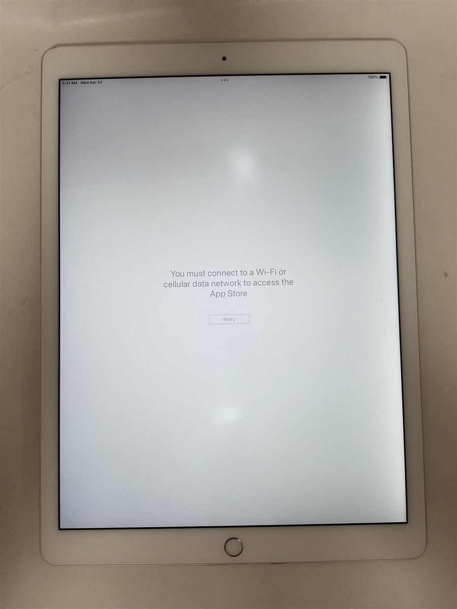 Apple iPad Pro (12.9-inch) A1584 32 GB, Wi-Fi, 12.9 in - Silver
