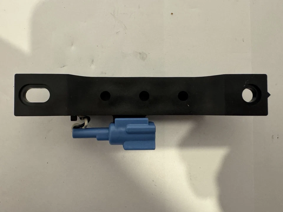 2011-2019 Infiniti Q70 Q70L llave inteligente sin llave módulo de antena de entrada OEM Foto 3 de 4