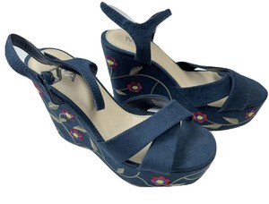 navy blue floral shoes