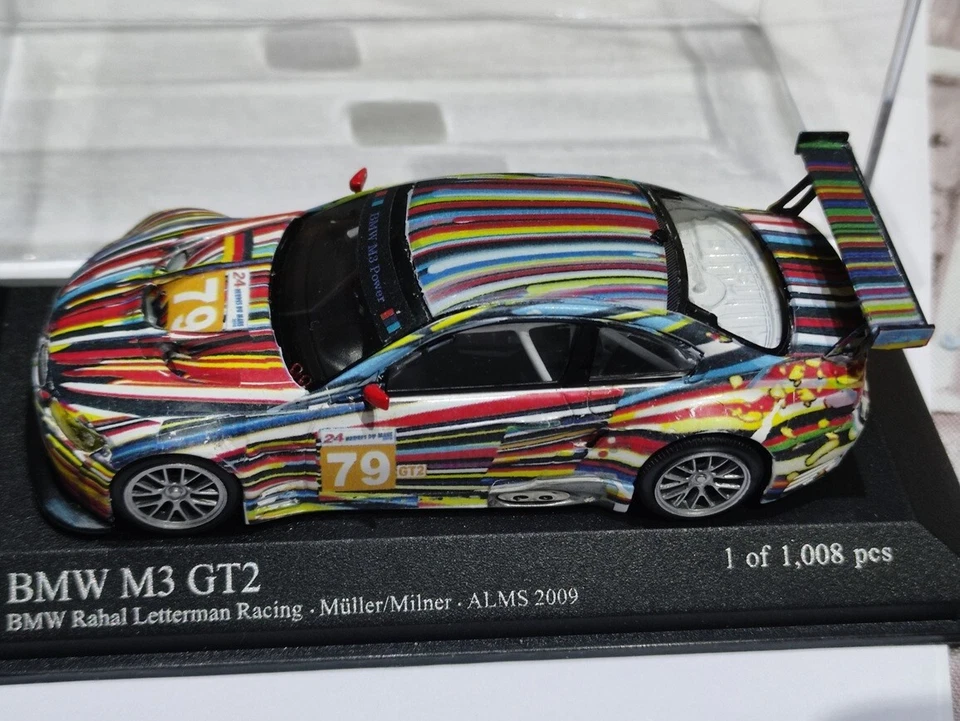 BMW M3 GT-R "Art Car Jeff Koons" HOME-MADE MODEL BASED ON MINICHAMPS  1/43 - Immagine 2 di 4
