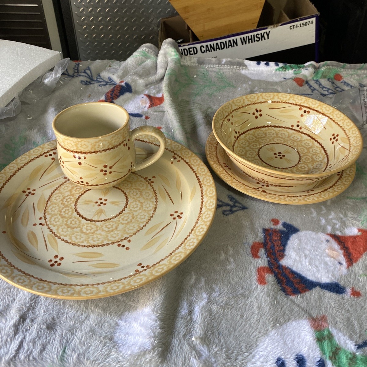 テンプテーションズ　by Tara オールドワールド　ボウル・プレートセット Temptations Old World by Tara Mixing Bowl Set Old World