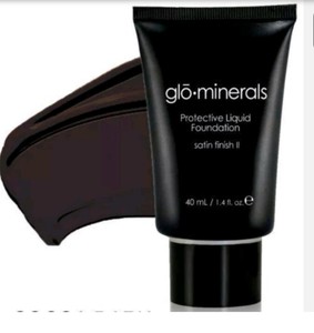 glo minerals protective liquid foundation