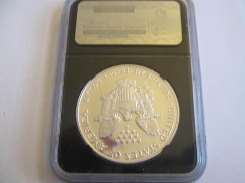 2007-W , American Eagle , NGC , PF 69 , Ultra Cameo ( Black Retro Label) - Picture 2 of 8
