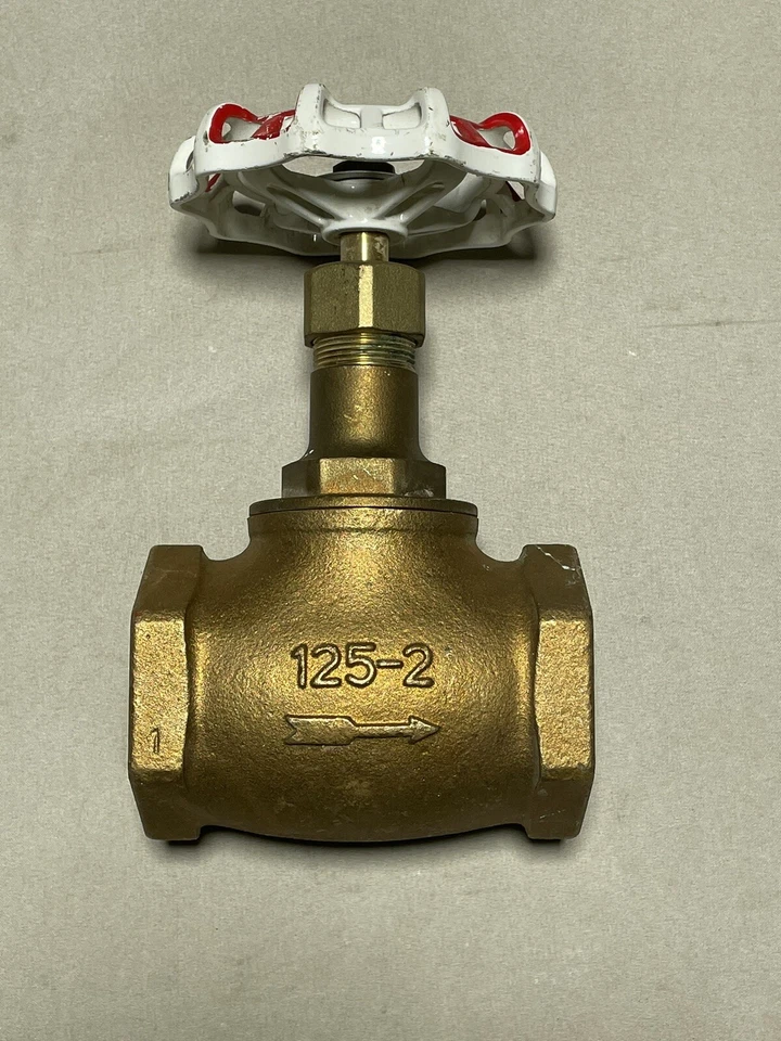 Toyo Red-white 2” Globe Valve No 211 Class 125 Rising Stem 2” Female NPT - Image 3 of 4