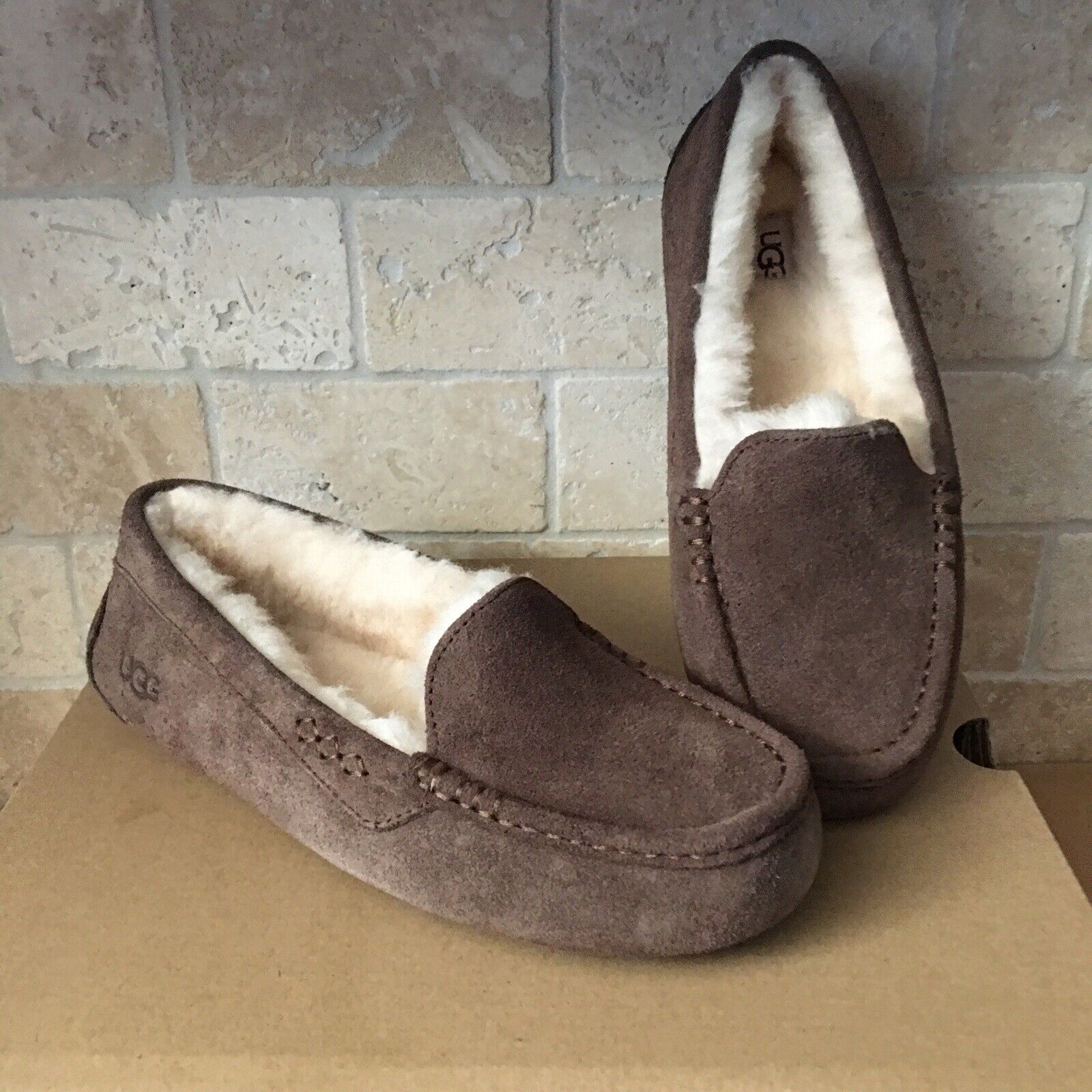 Blive ved væg angre UGG Ansley Espresso Suede Moccasins Slippers Shoes Size US 9 Women | eBay