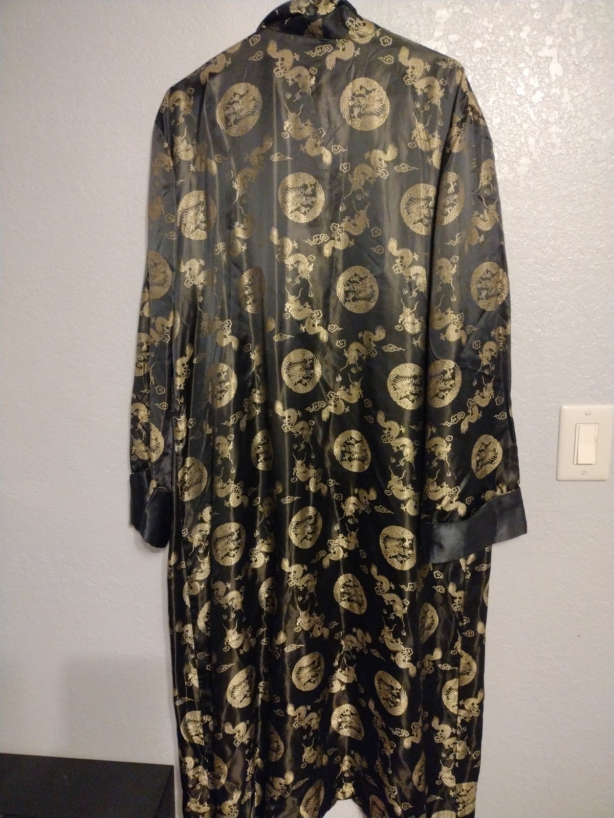 Picture 3 of 8