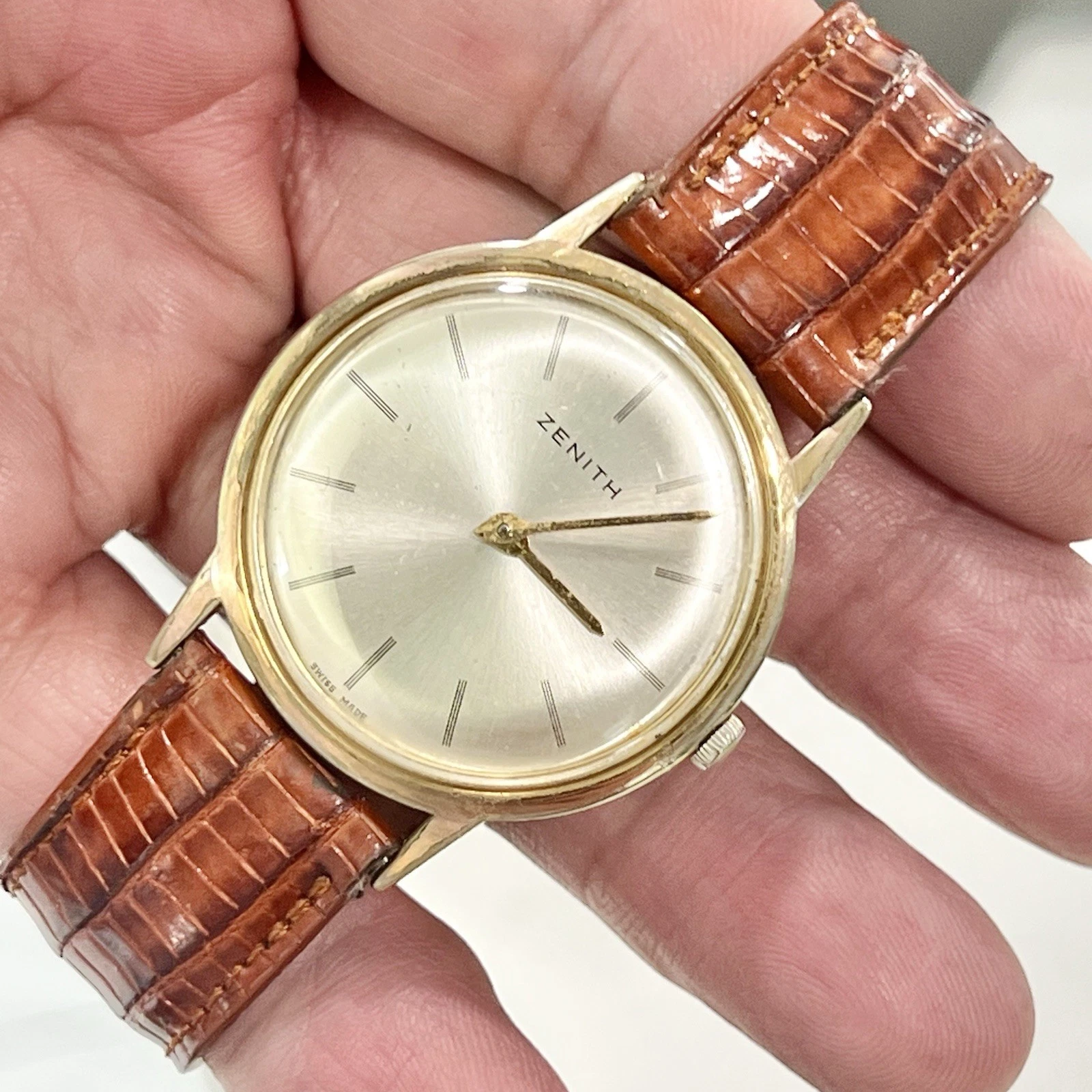 Zenith — Vintage Zenith Gold Filled Manual Wind 35 mm Men’s Swiss Watch 17 Jewel RUNS!