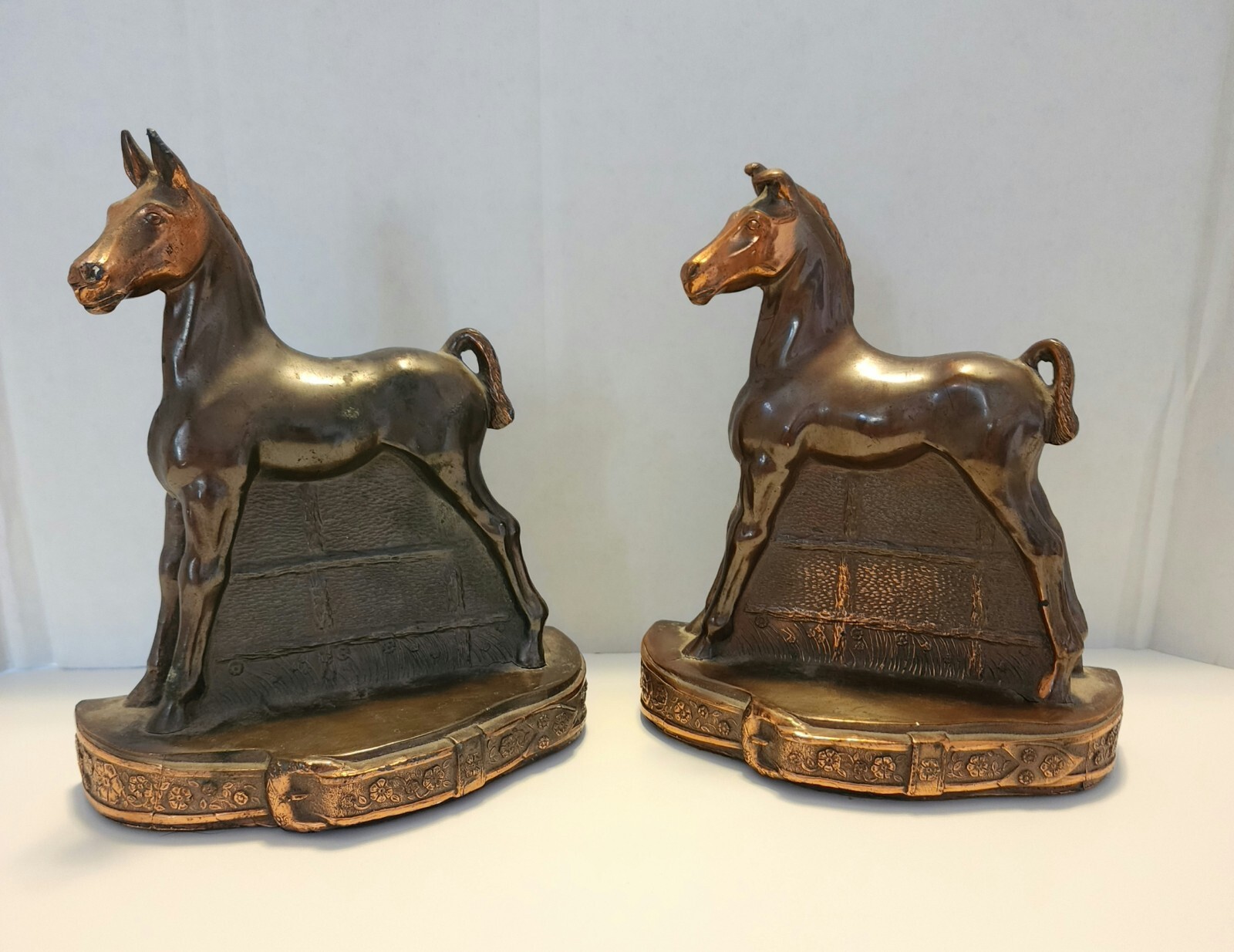 Sujetalibros Philip Di Napoli Champion Products cuerpo completo caballo potro años 30