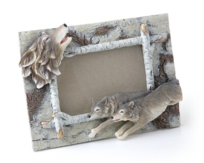 3D Wolf Wolves Howling Running Frame Holds 4 x 6 Photo frame 8 x 9 Wood Accents