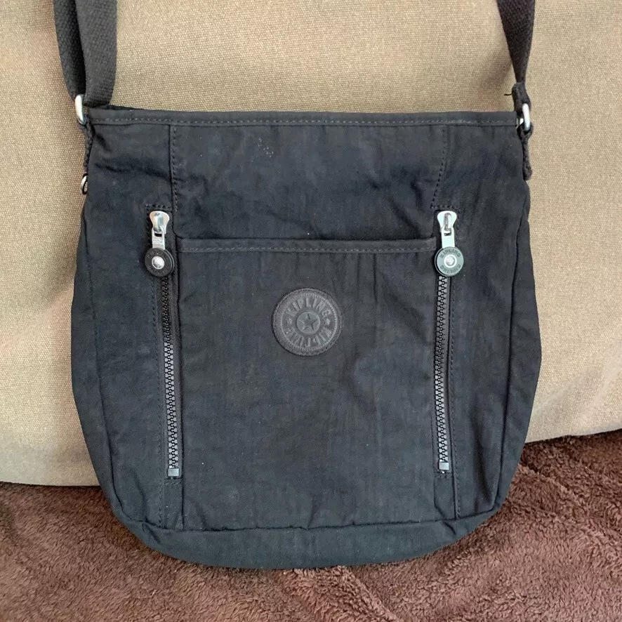 Kipling Women s Axl Handbag Purse Black Nylon Crossbody Bag