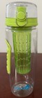 AquaFrut 32oz/946mL Fruit Infuser Water Bottle Green — photo 2