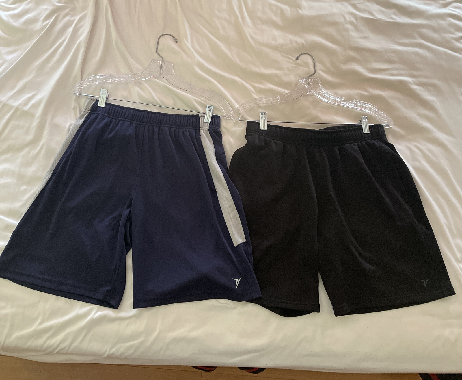 Lot of 2 Old Navy Men’s Active Wear GoDry Athletic Shorts Black/Navy